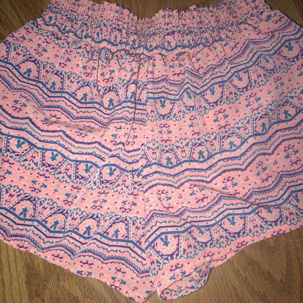 Patterned shorts - Picture 2 of 2